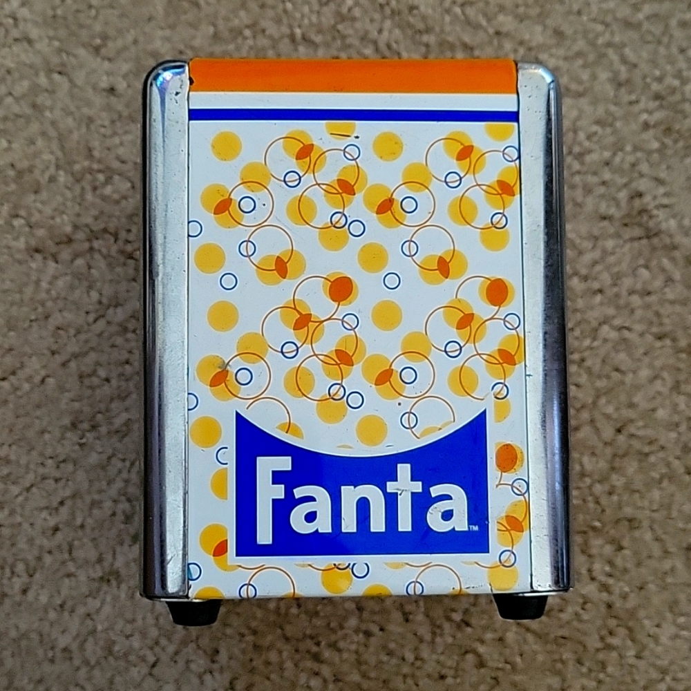 VTG Fanta Napkin Dispenser Diner Stlye